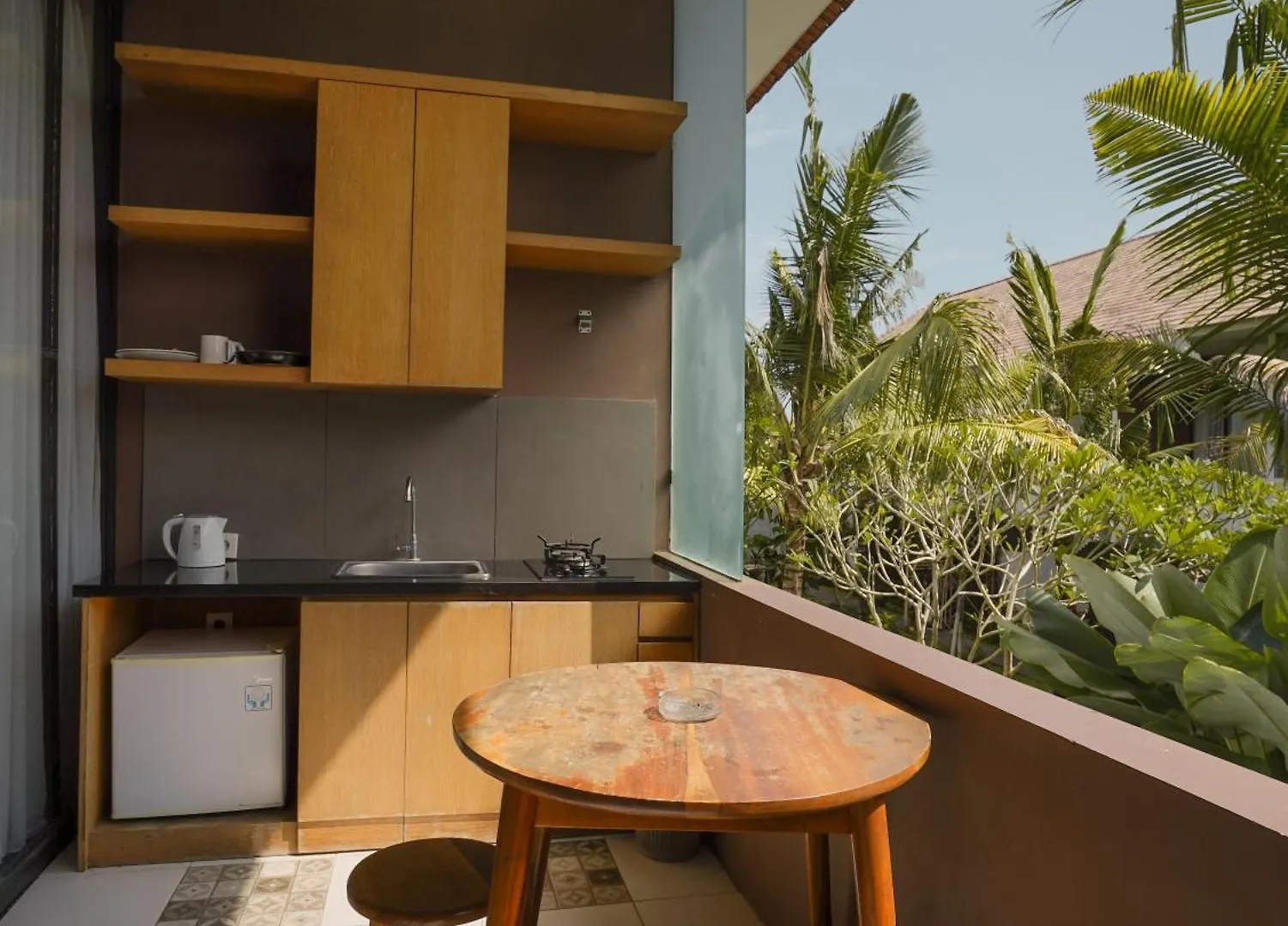 Sunrise Suite Seminyak By Arm Hospitality Kerobokan  Indonesia